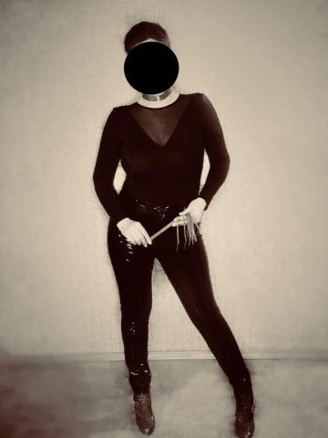 Анна Яркая Брюнетка фото 3